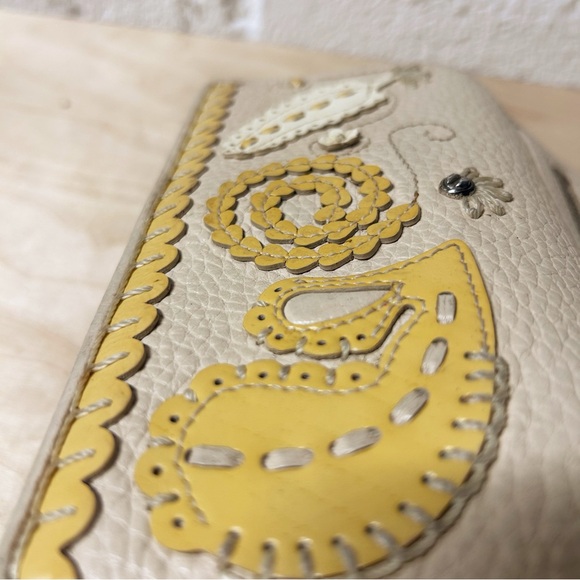 Brighton Masterpiece Collection Melania Wallet Cream/Yellow Pebbled Leather VTG - Picture 15 of 15